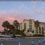 Отель Estela Barcelona Сиджес